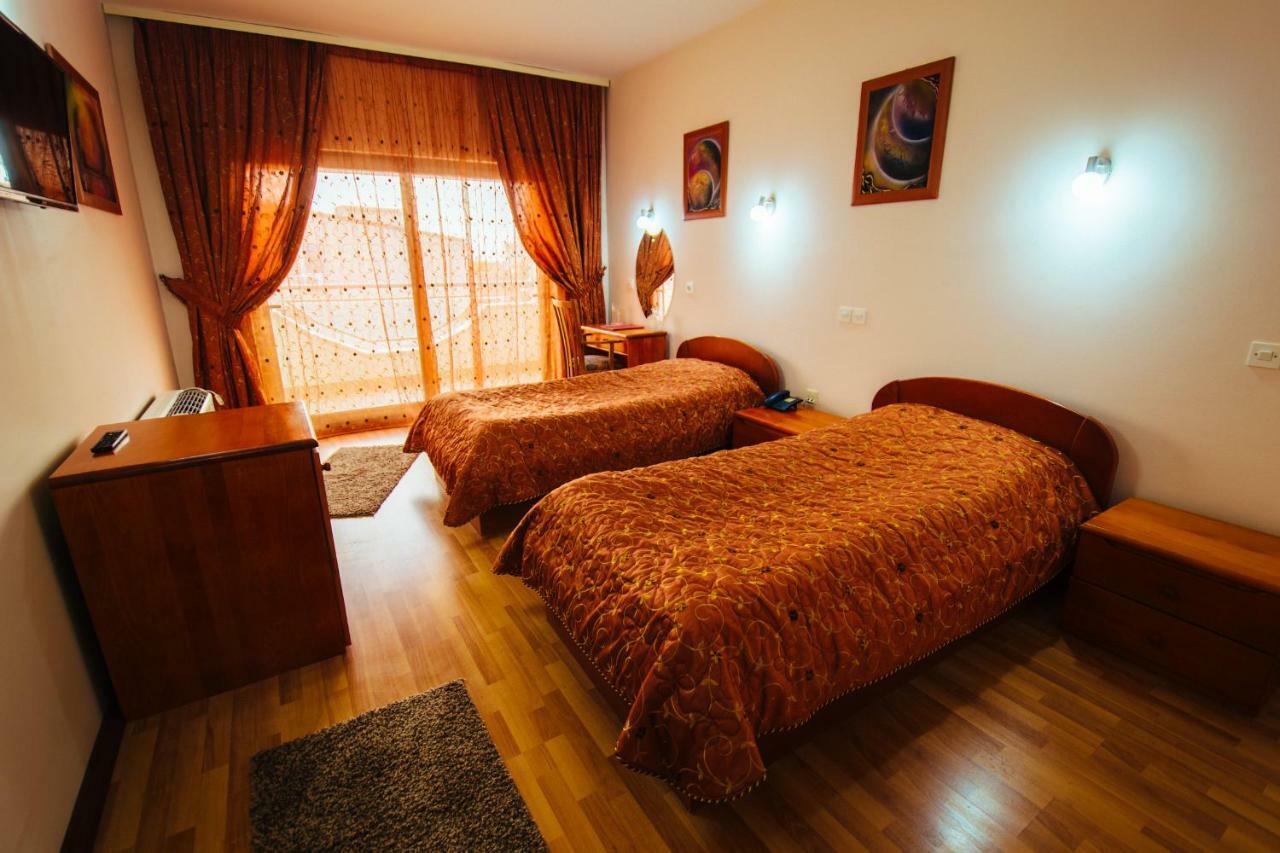 Hotel Kristal Palas Prilep Luaran gambar